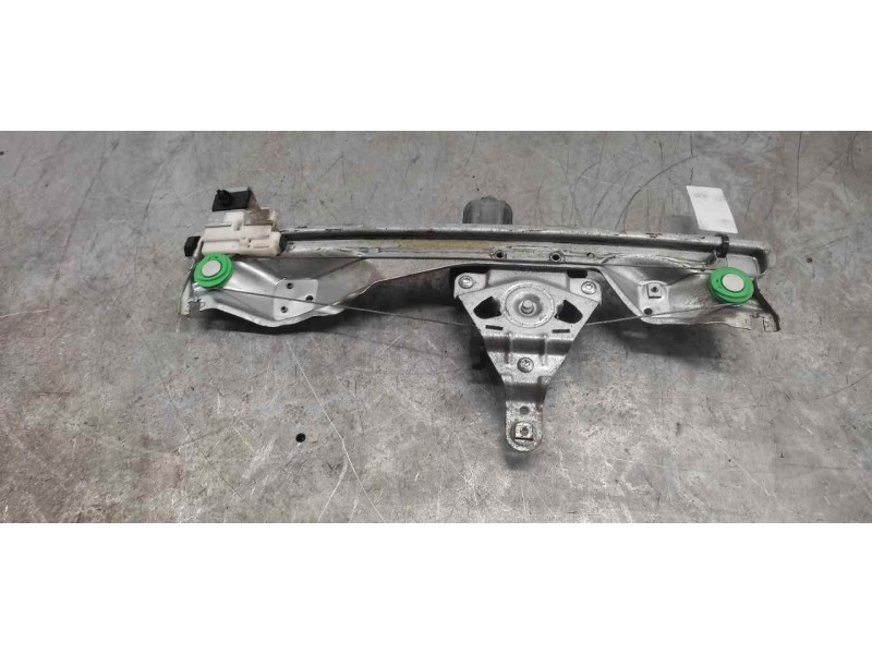 Recambio de elevalunas trasero izquierdo para peugeot 308 sport referencia OEM IAM 9659834880 0130822371 6 PINS