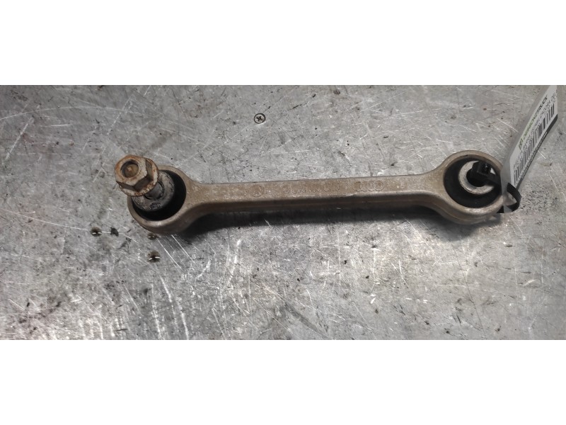 Recambio de bieleta barra estabilizadora delantera para audi a4 ber. (b8) básico referencia OEM IAM   