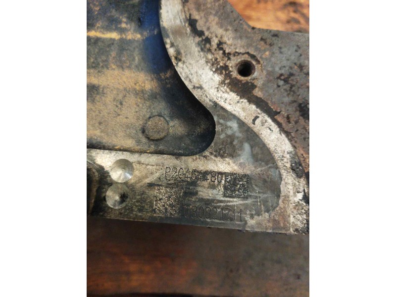 Recambio de culata para renault premium route 2006 fas 4x2 larga distancia referencia OEM IAM 20464480  