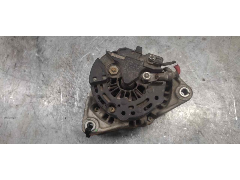 Recambio de alternador para opel astra g berlina club referencia OEM IAM 0124415005 BOSCH 6 PISTAS EN POLEA