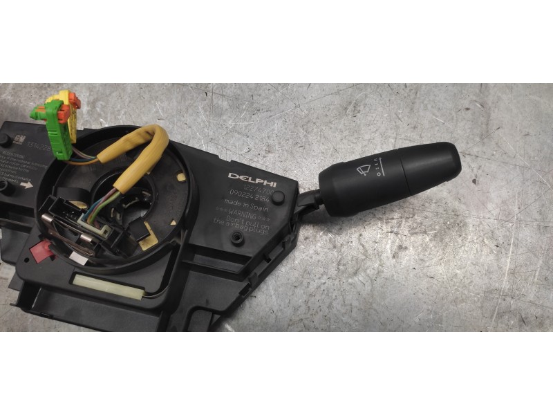 Recambio de mando multifuncion para opel corsa d innovation referencia OEM IAM 13142283 12274700 0902242184