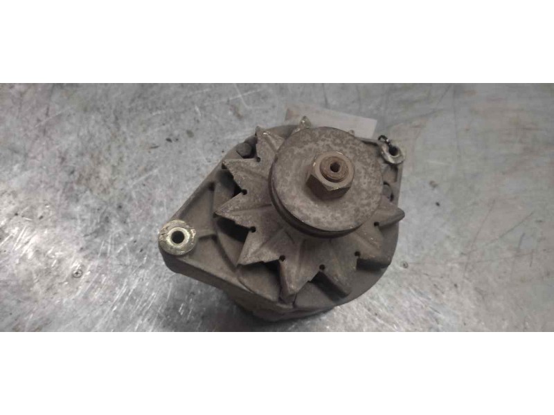 Recambio de alternador para renault 11 tse referencia OEM IAM 516062  