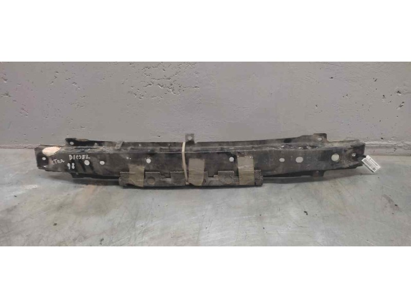 Recambio de refuerzo paragolpes delantero para opel vectra b berlina 1.6 16v referencia OEM IAM   