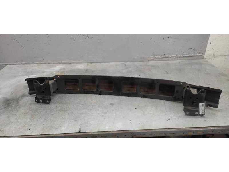 Recambio de refuerzo paragolpes delantero para skoda felicia berlina ( 791) glx referencia OEM IAM   