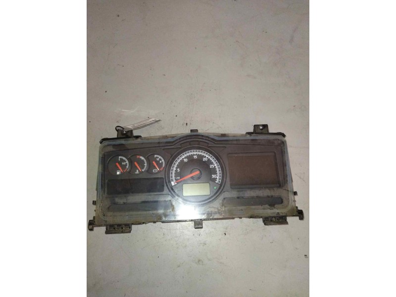 Recambio de cuadro instrumentos para renault premium route 2006 10.8 diesel referencia OEM IAM 7420977592 7422185288 