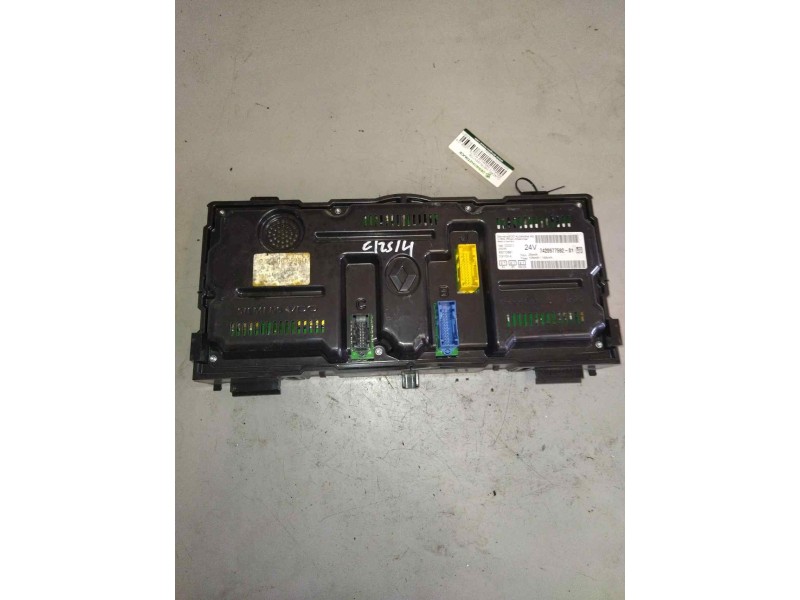 Recambio de cuadro instrumentos para renault premium route 2006 10.8 diesel referencia OEM IAM 7420977592 7422185288 