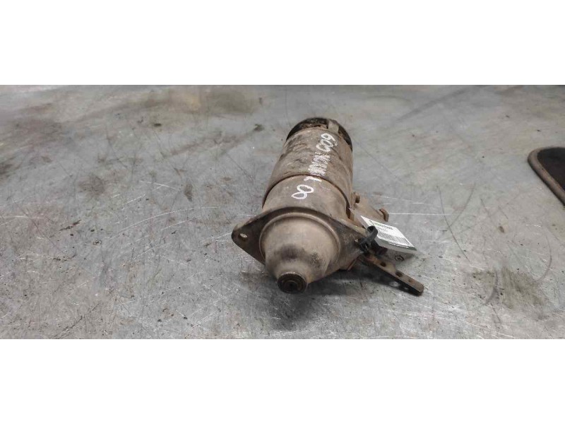 Recambio de motor arranque para seat 600 -- referencia OEM IAM MT0651 FEMSA 8 DIENTES 12V