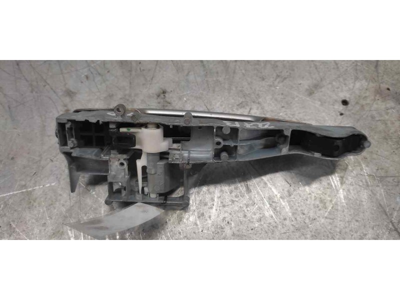 Recambio de maneta exterior trasera derecha para peugeot 207 x-line referencia OEM IAM 9680656580  