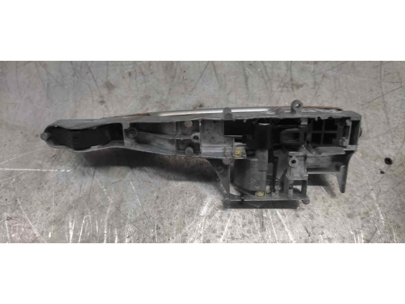 Recambio de maneta exterior trasera izquierda para peugeot 207 x-line referencia OEM IAM 9680656680  