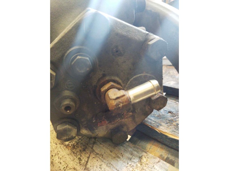 Recambio de caja direccion para renault premium route 2006 10.8 diesel referencia OEM IAM 5010600208 8098965192 