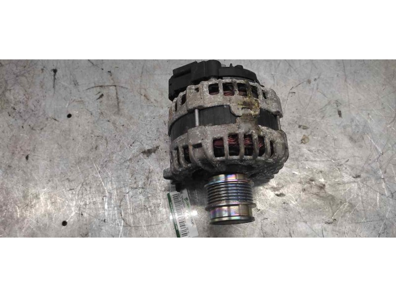 Recambio de alternador para seat ibiza (6p1) reference referencia OEM IAM 04B903023D F000BL08F803S 14V 140A BOSCH