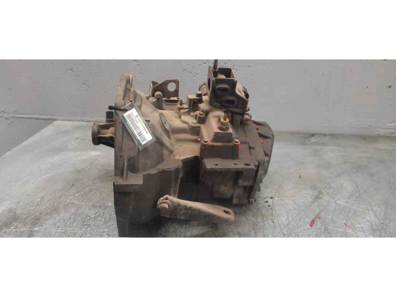 Recambio de caja cambios para chrysler voyager (gs) 2.5 td se grand voyager referencia OEM IAM 4670759  