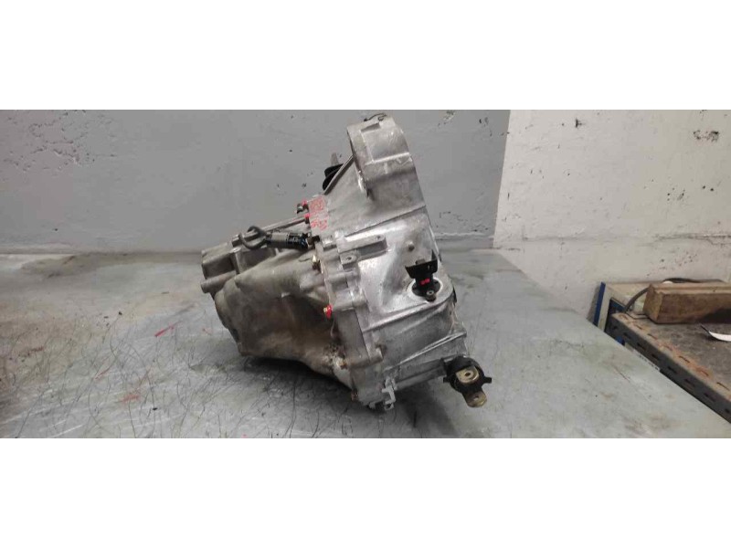 Recambio de caja cambios para nissan maxima qx (a32) 2.0 se climatizado / cuero referencia OEM IAM ZV1 X173 