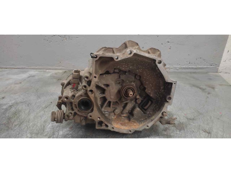 Recambio de caja cambios para kia carens 1.8 16v ex monovolumen referencia OEM IAM K2A5 0G22057 