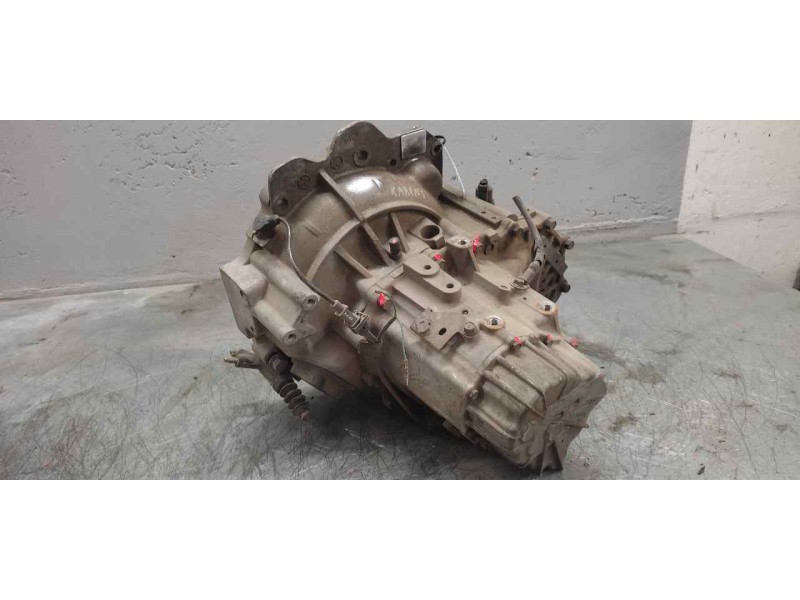 Recambio de caja cambios para kia carens 1.8 16v ex monovolumen referencia OEM IAM K2A5 0G22057 