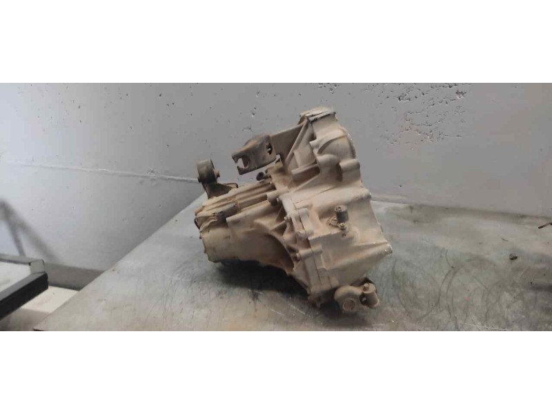 Recambio de caja cambios para nissan sunny berlina (n14) lx referencia OEM IAM 57J  