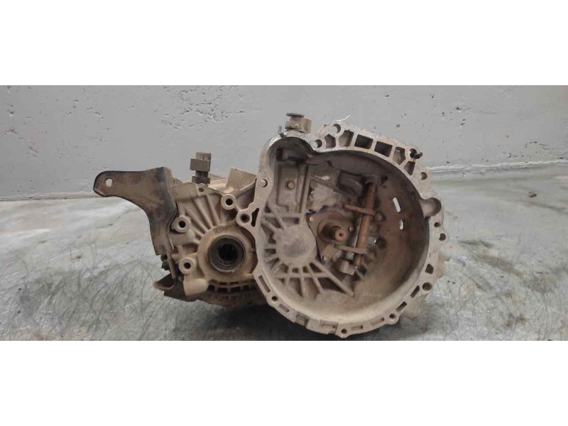 Recambio de caja cambios para hyundai matrix (fc) 1.5 crdi gls referencia OEM IAM J31973  