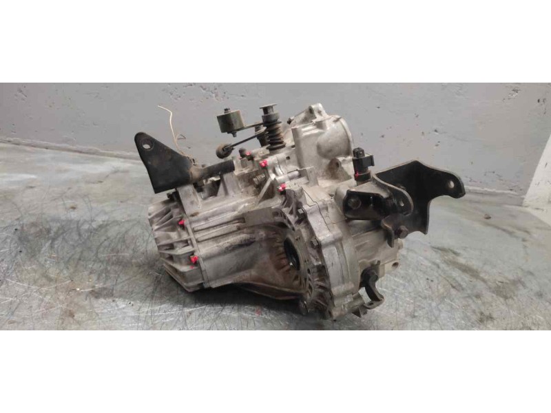 Recambio de caja cambios para hyundai matrix (fc) 1.5 crdi gls referencia OEM IAM J31973  