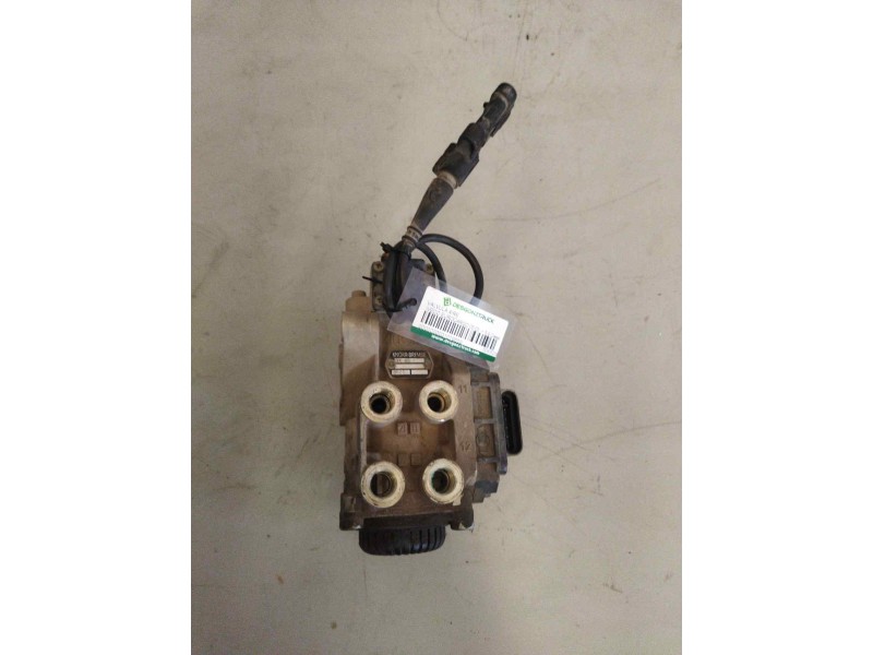 Recambio de valvula aire para iveco eurocargo 05.03  5.9 diesel referencia OEM IAM 504052063 504100604 DX65