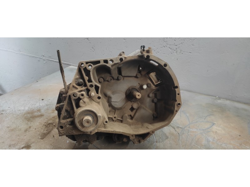 Recambio de caja cambios para renault rapid/express (f40) 1.9 d familiar (f40p) referencia OEM IAM JB1014  
