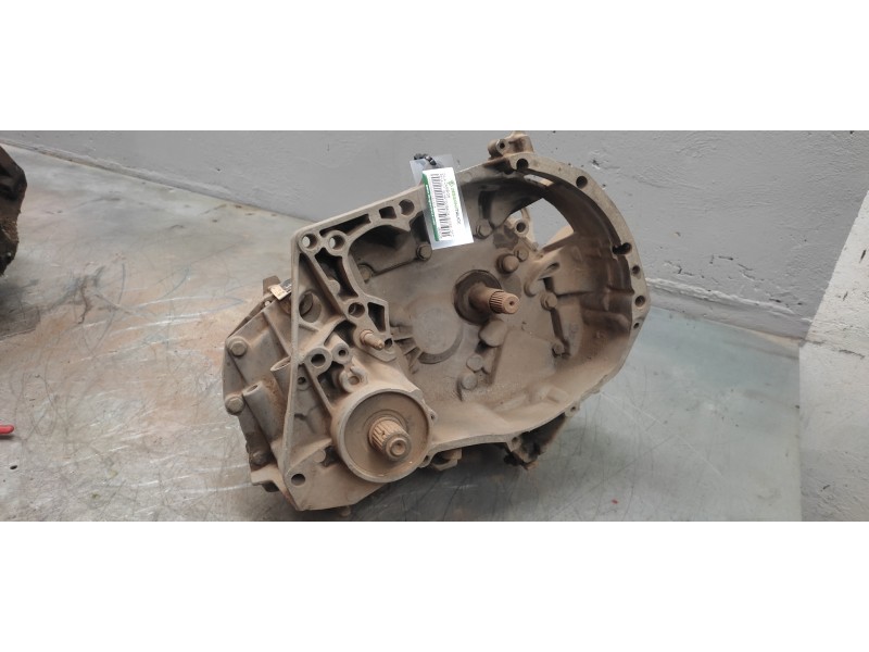 Recambio de caja cambios para renault 19 hatchback (b/c53) gtd referencia OEM IAM JB3028  