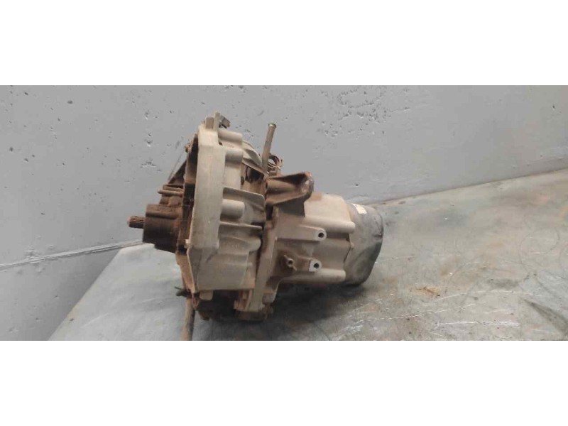 Recambio de caja cambios para renault 19 hatchback (b/c53) 19 txe referencia OEM IAM JB3031  