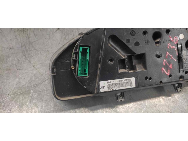 Recambio de cuadro instrumentos para ford galaxy (vy) ghia referencia OEM IAM 7M5920820Q YM2110849ASD 