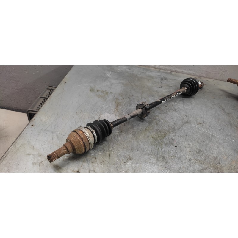 Recambio de transmision delantera derecha para opel astra g berlina comfort referencia OEM IAM  27MM MANGUETA 24MM CAMBIO