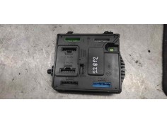 Recambio de caja reles / fusibles para renault megane iii berlina 5 p dynamique referencia OEM IAM 284B13297R S180098201 