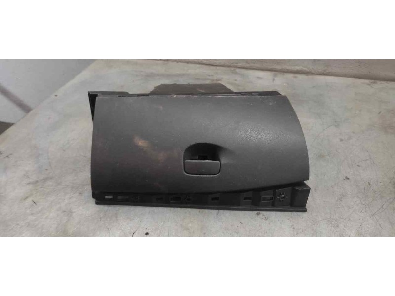Recambio de guantera para renault megane iii berlina 5 p dynamique referencia OEM IAM   