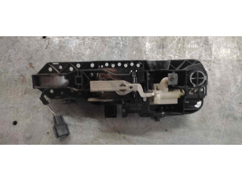 Recambio de maneta exterior delantera derecha para renault megane iii berlina 5 p dynamique referencia OEM IAM 806060042R  