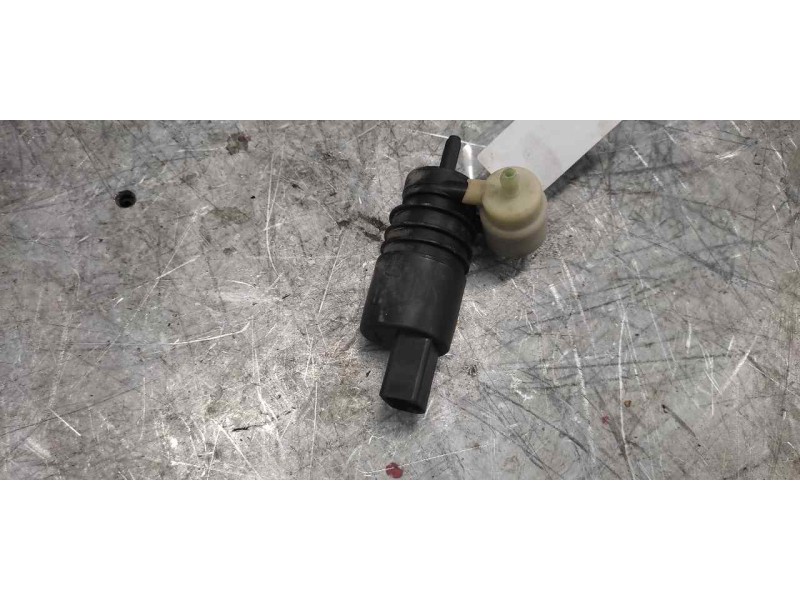 Recambio de bomba limpia para volkswagen golf v berlina (1k1) conceptline (e) referencia OEM IAM   2 PINS