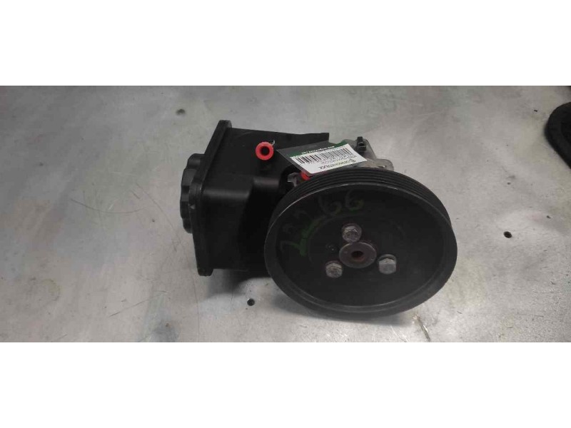 Recambio de bomba servodireccion para bmw serie 3 berlina (e46) 320d referencia OEM IAM 32422247046 POLEA 15CM 
