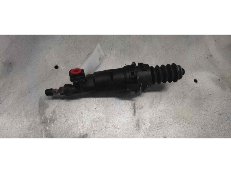 Recambio de bombin embrague para peugeot 807 sv referencia OEM IAM   