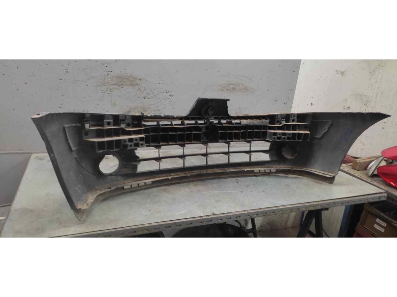 Recambio de paragolpes delantero para renault clio ii fase ii (b/cb0) authentique referencia OEM IAM   