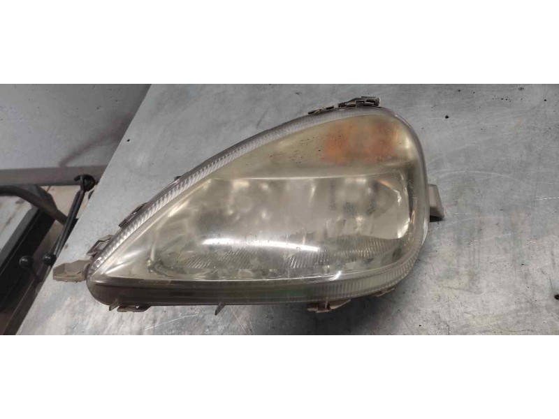 Recambio de faro izquierdo para mercedes clase a (w168) 140 (168.031) referencia OEM IAM   