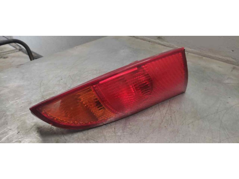 Recambio de piloto trasero derecho para ford focus berlina (cak) ghia referencia OEM IAM   