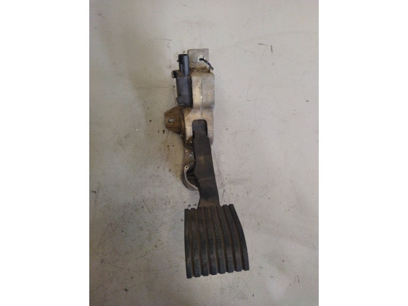 Recambio de pedal acelerador para daf serie xf105.xxx fsa 4x2 space-cab referencia OEM IAM 1737503  