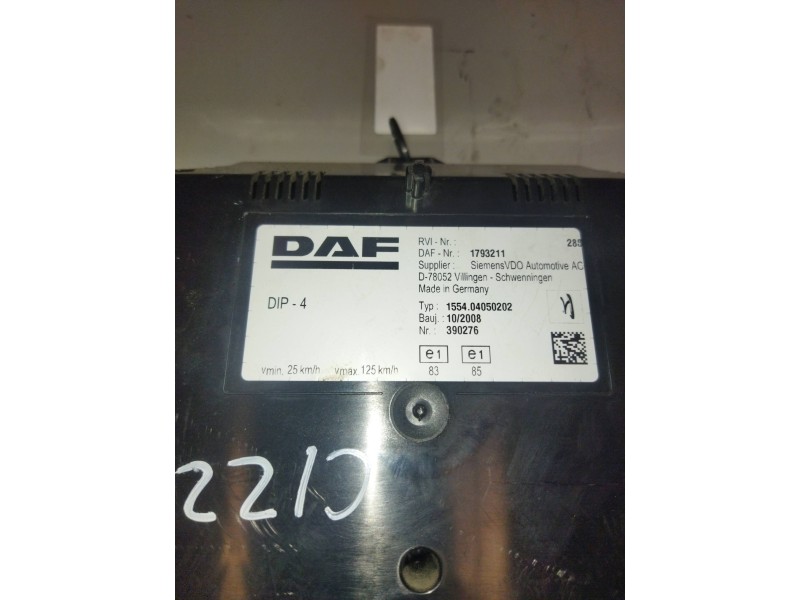 Recambio de cuadro instrumentos para daf serie xf105.xxx fsa 4x2 space-cab referencia OEM IAM 1793211  