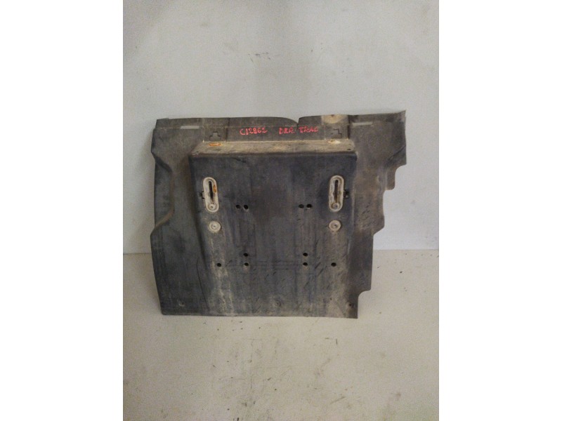 Recambio de guardabarros trasero derecho para renault magnum ab 2005 12.8 diesel referencia OEM IAM 7421094394  