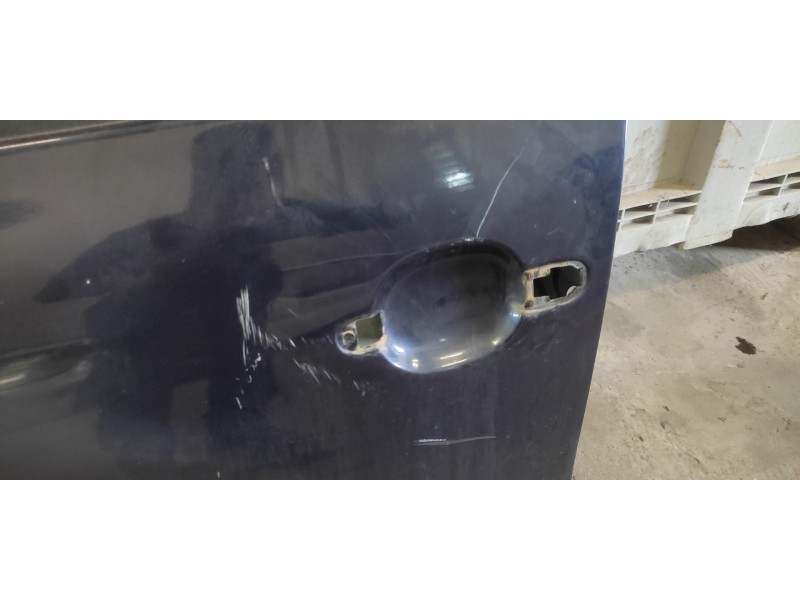 Recambio de puerta delantera izquierda para volkswagen passat berlina (3b2) referencia OEM IAM   