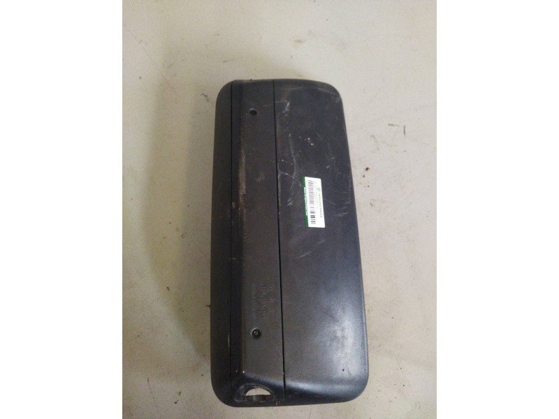 Recambio de retrovisor derecho para renault serie d referencia OEM IAM   