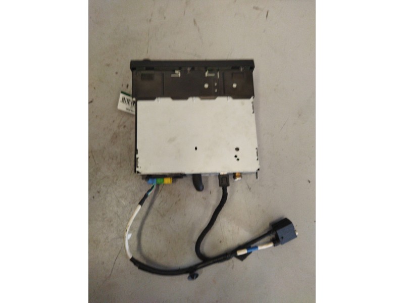 Recambio de sistema audio / radio cd para renault magnum ab 2005 12.8 diesel referencia OEM IAM 7423123002 21889473 