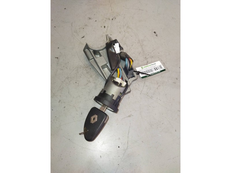 Recambio de conmutador de arranque para renault magnum ab 2005 12.8 diesel referencia OEM IAM 5010590596 5001866578 