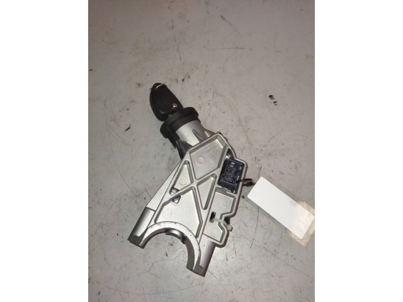 Recambio de conmutador de arranque para renault magnum ab 2005 12.8 diesel referencia OEM IAM 5010590596 5001866578 