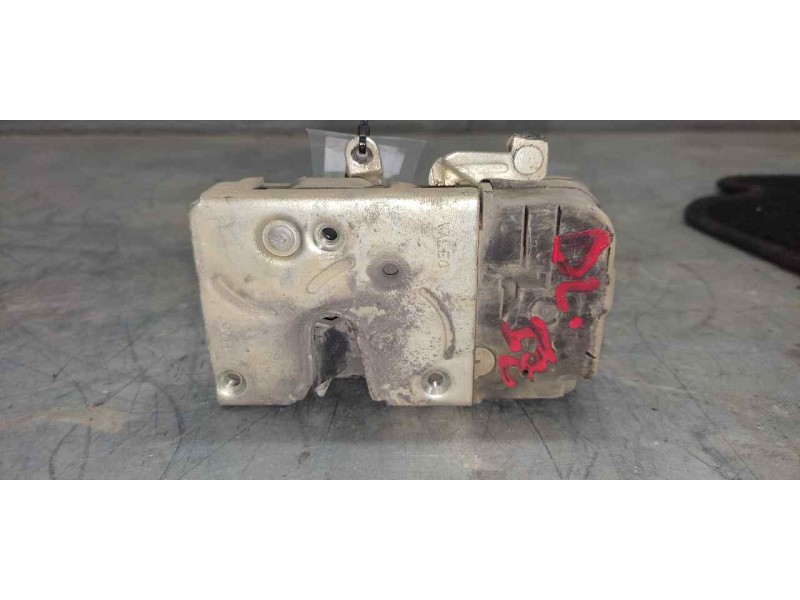 Recambio de cerradura puerta delantera izquierda para citroen berlingo 1.9 diesel referencia OEM IAM   