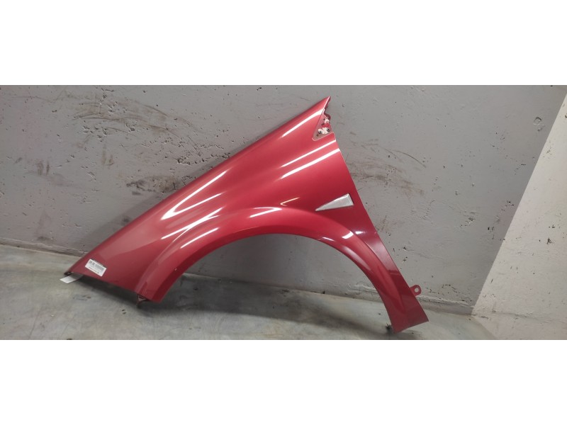 Recambio de aleta delantera izquierda para renault megane ii berlina 5p confort authentique referencia OEM IAM   