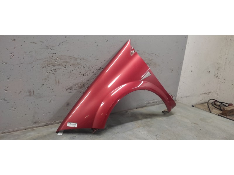 Recambio de aleta delantera izquierda para renault megane ii berlina 5p confort authentique referencia OEM IAM   