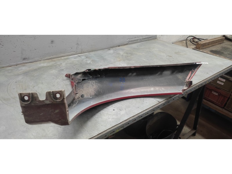 Recambio de aleta delantera izquierda para renault megane ii berlina 5p confort authentique referencia OEM IAM   