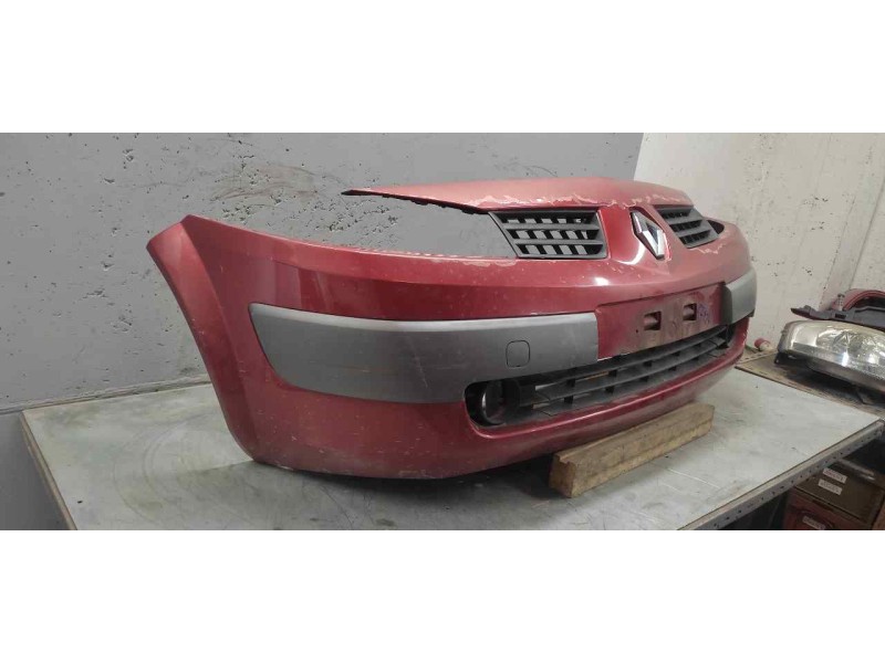 Recambio de paragolpes delantero para renault megane ii berlina 5p confort authentique referencia OEM IAM   